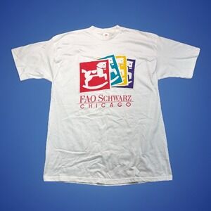 VTG Single Stitch FAO Schwarz Men's Size XL Logo White Short Sleeve